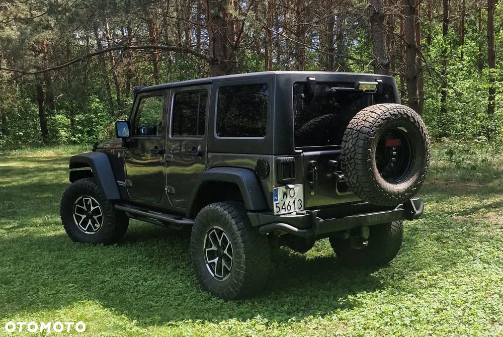 Jeep Wrangler - 12