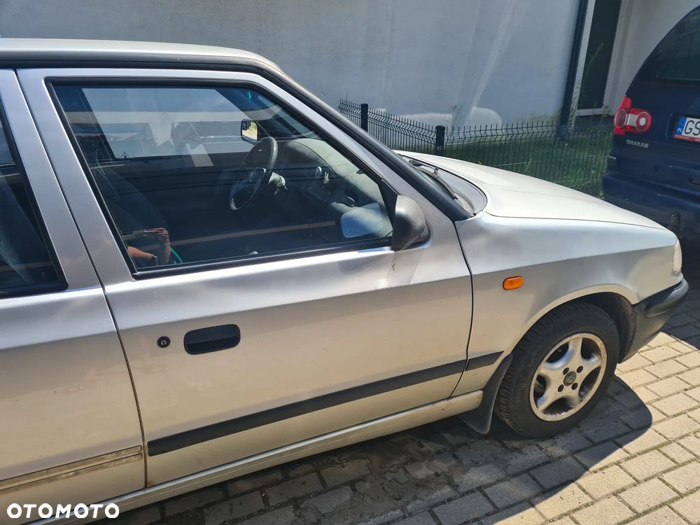 Skoda Felicia ver-1-3-lx - 1