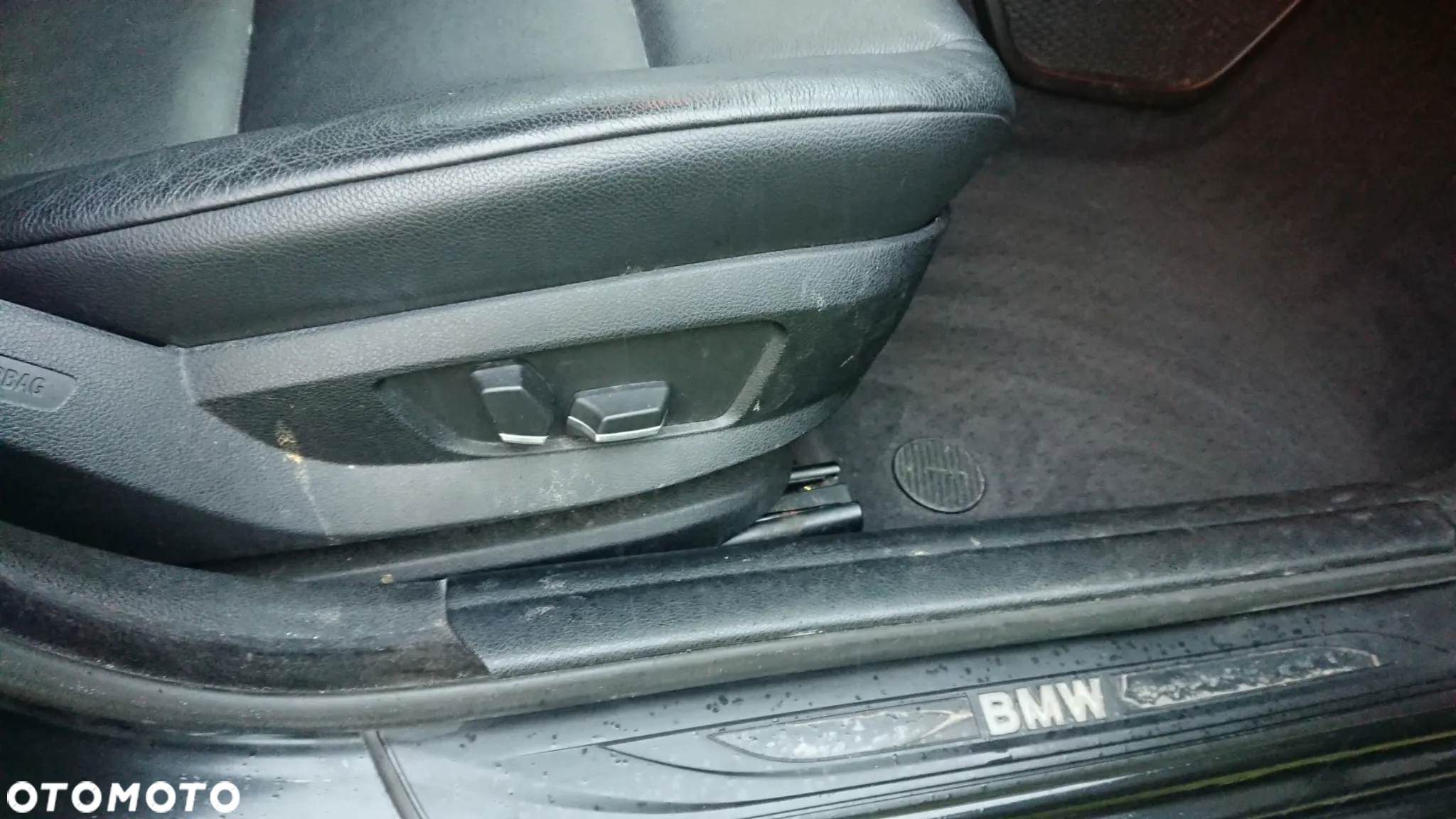 BMW Seria 3 325d DPF Edition Sport - 31