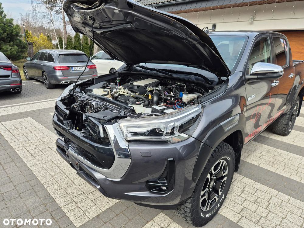 Toyota Hilux 2.8 D-4D Double Cab Invincible 4x4 - 24