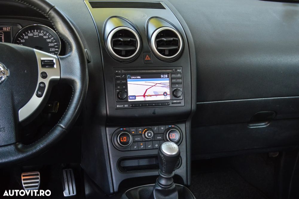 Nissan Qashqai 1.5 DCI Start/Stop N-Connecta - 24