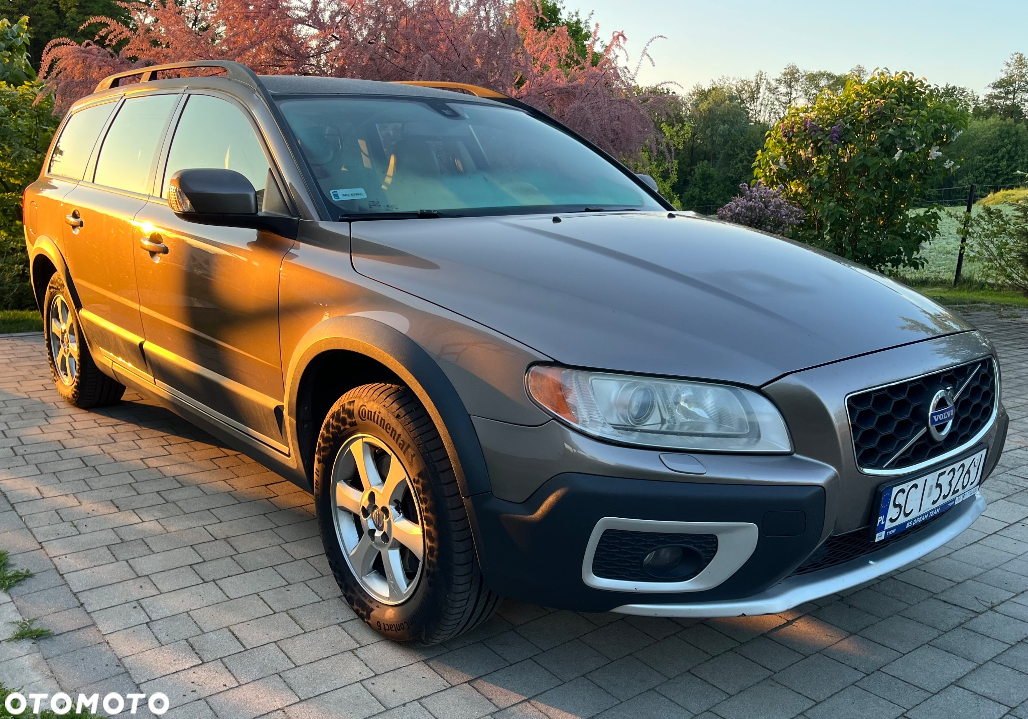 Volvo XC 70 - 2