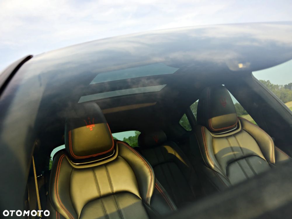 Maserati Levante S Q4 GranSport - 16
