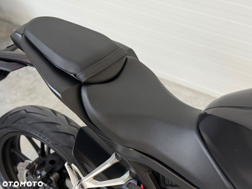 Honda CB - 17