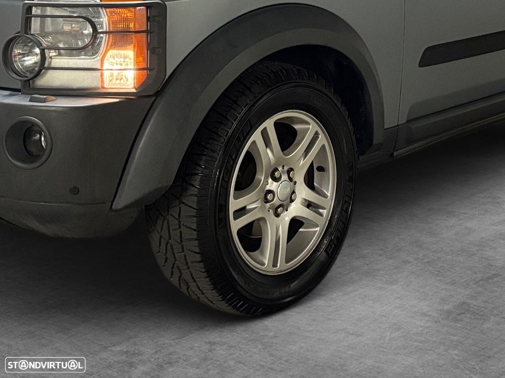 Land Rover Discovery - 18