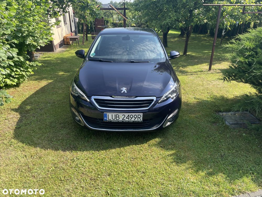 Peugeot 308 - 1