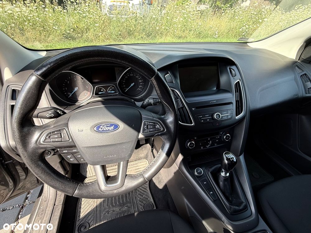 Ford Focus 1.5 TDCi Titanium - 12