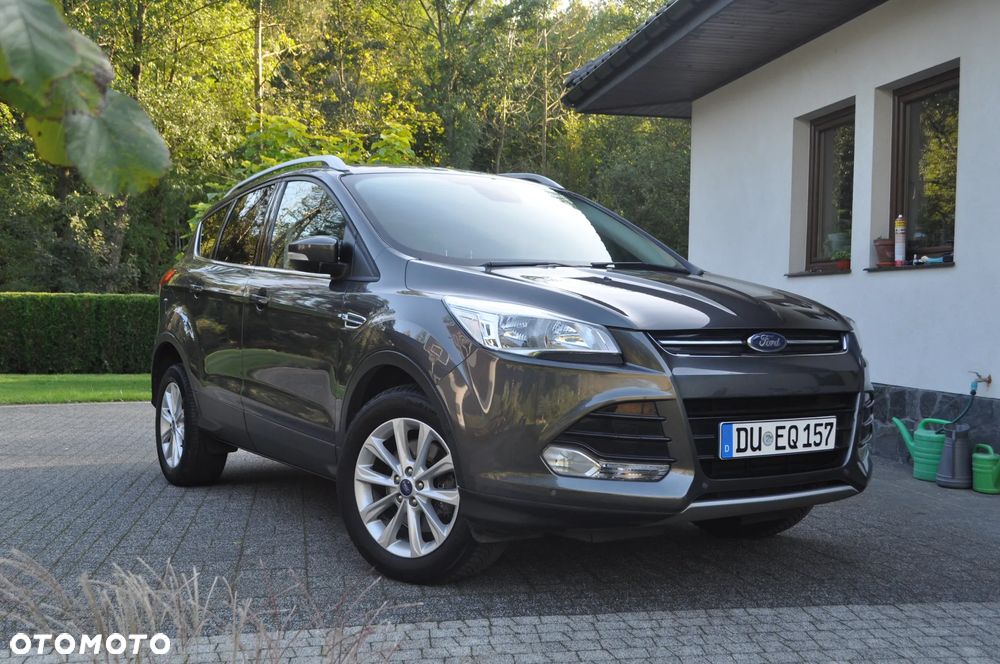 Ford Kuga 2.0 TDCi 2x4 Titanium - 2