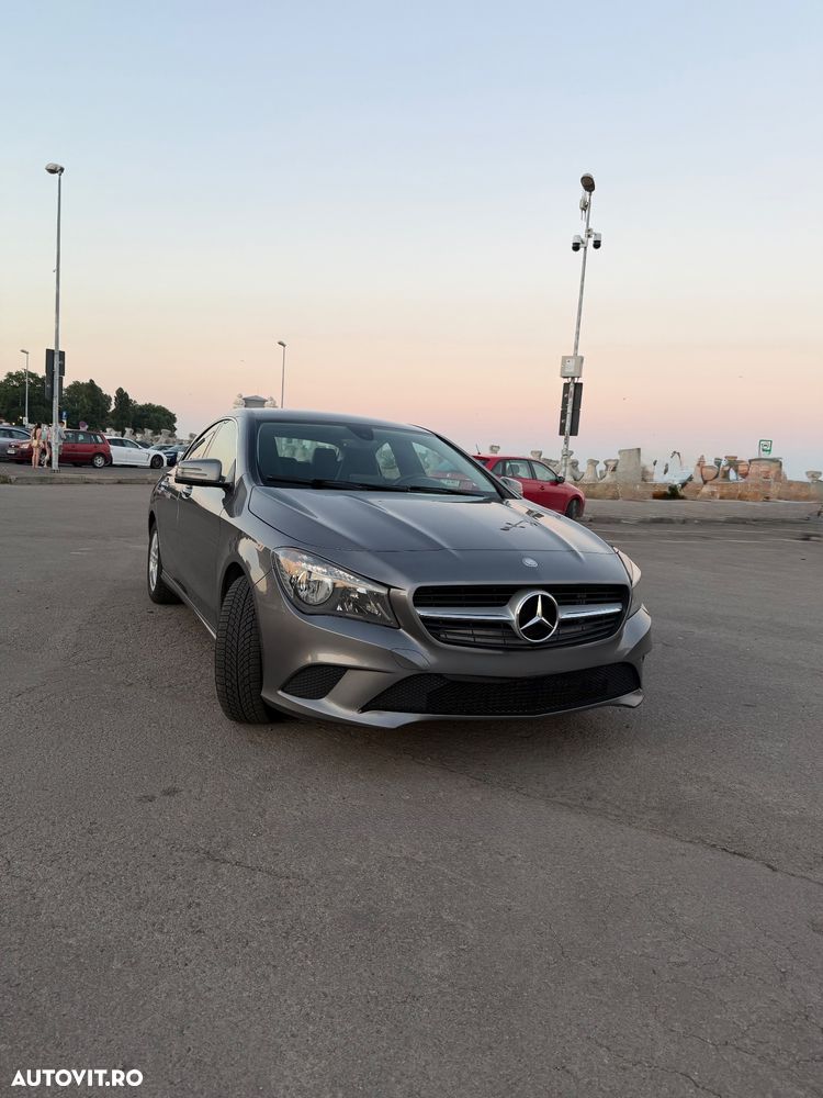 Mercedes-Benz CLA 220 d Aut. - 9