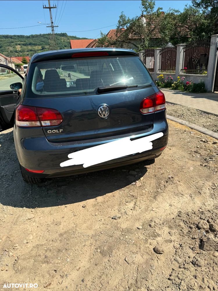 Volkswagen Golf - 3