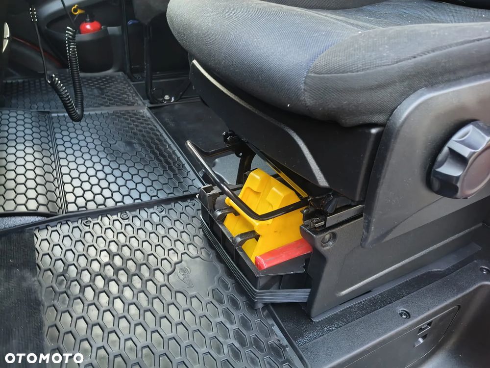 Iveco IVECO DAILY  *PLANDEKA + WINDA BAR * SALON POLSKA * ZNAKOMITY STAN !!! - 26