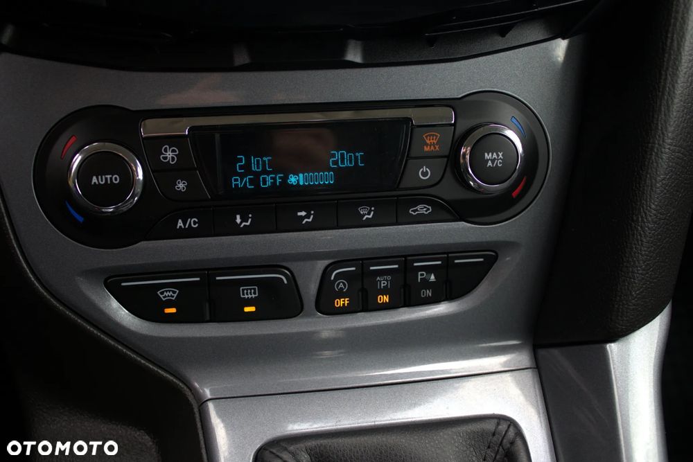 Ford Focus SW 1.6 TDCi DPF S&S Titanium - 31