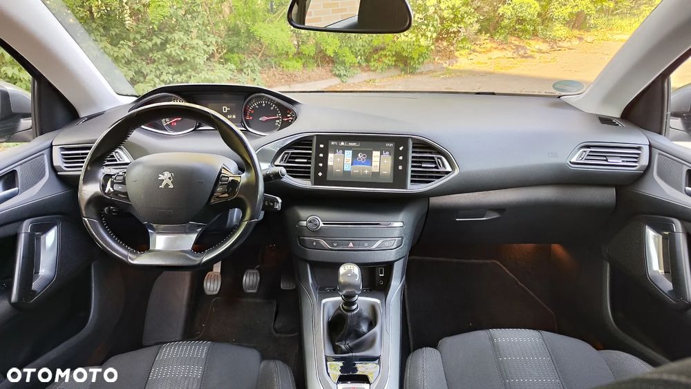 Peugeot 308 BlueHDi 150 Stop & Start Allure - 29