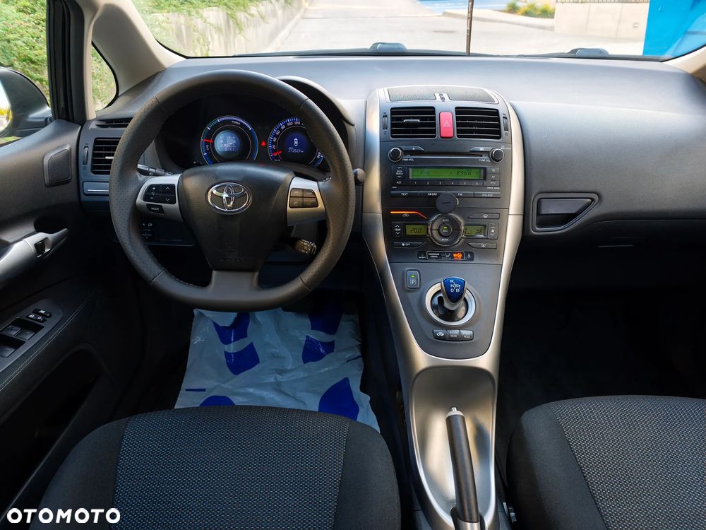 Toyota Auris - 6