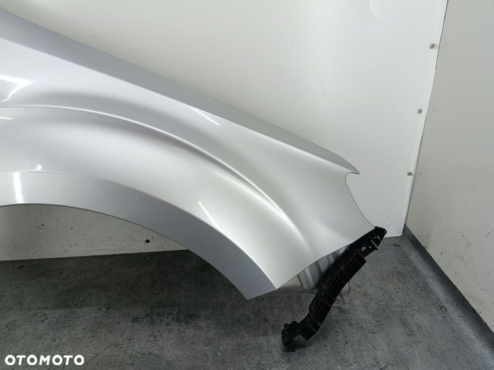 BŁOTNIK PRAWY PRZÓD SUBARU FORESTER III G1U - 6
