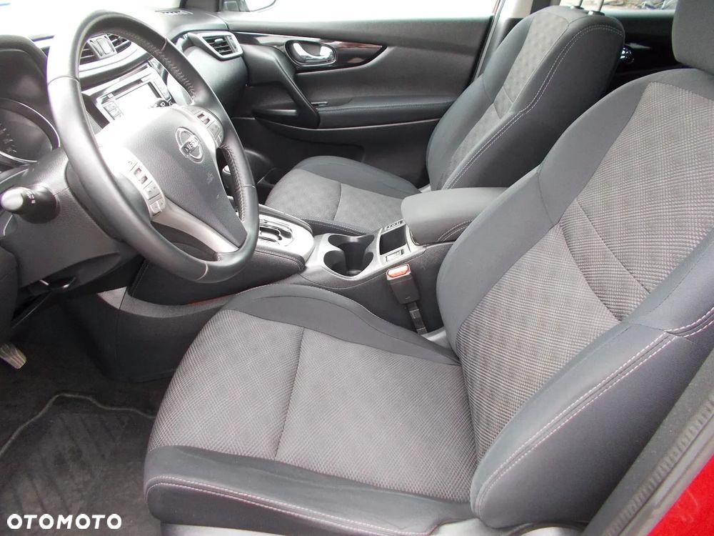 Nissan Qashqai 1.6 DCi Xtronic ACENTA - 17