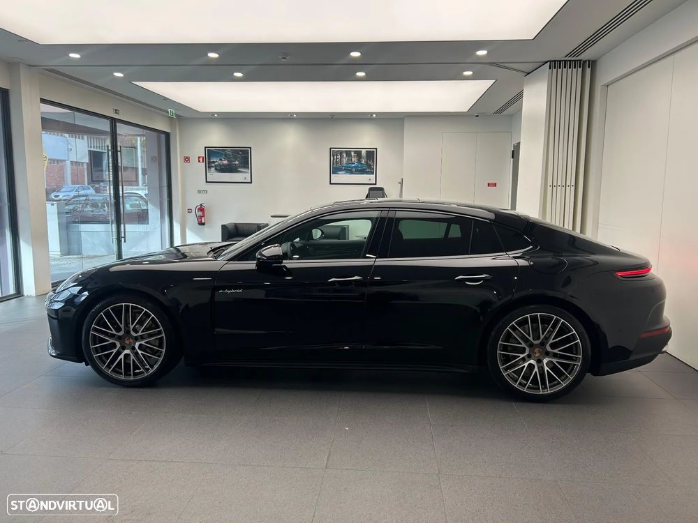 Porsche Panamera 4 E-Hybrid - 2