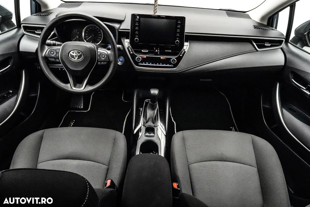 Toyota Corolla 1.8 HSD Dynamic - 8
