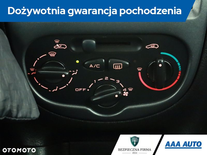 Peugeot 206 - 11