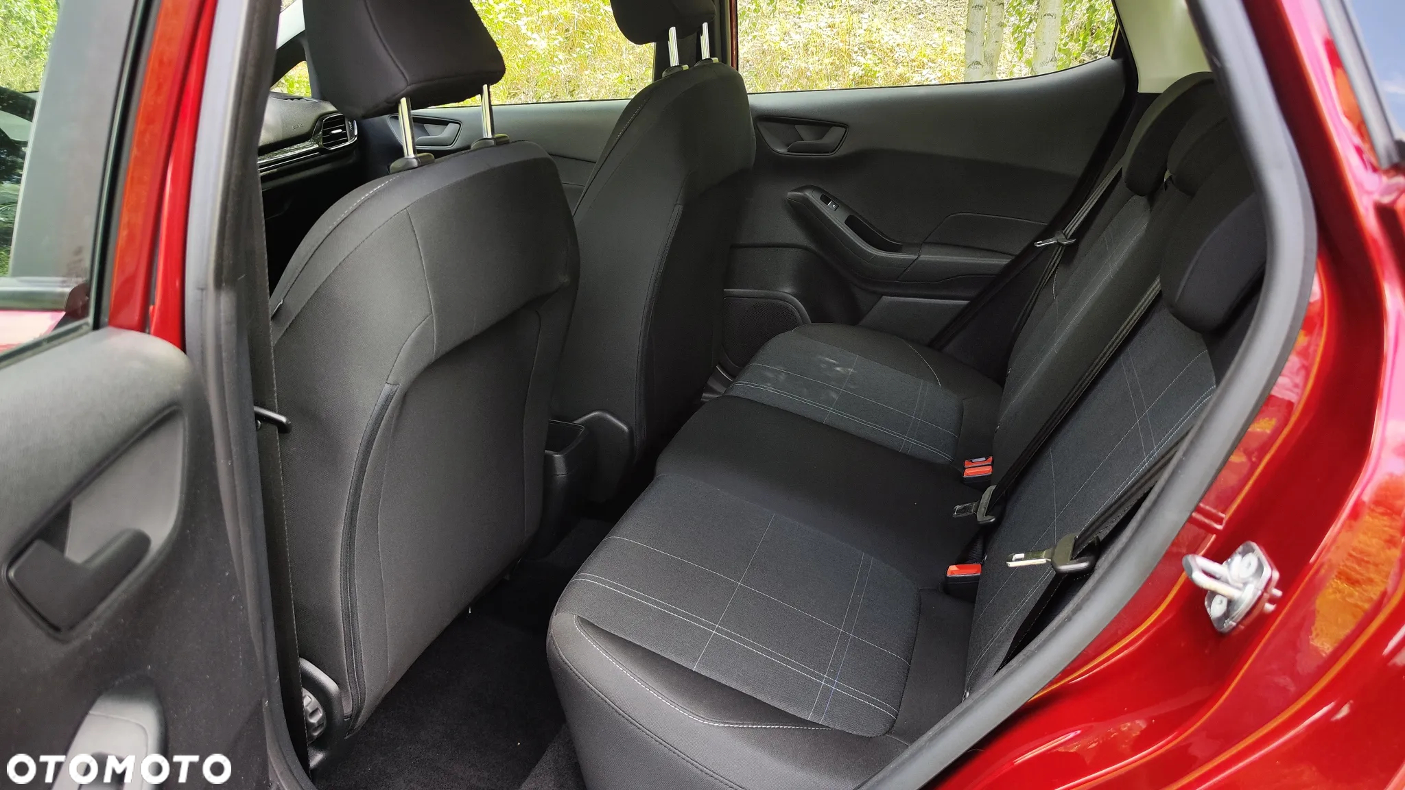 Ford Fiesta 1.0 EcoBoost S&S TREND - 23
