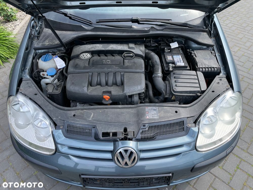 Volkswagen Jetta 1.6 Comfortline - 10