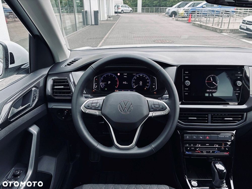 Volkswagen T-Cross - 12