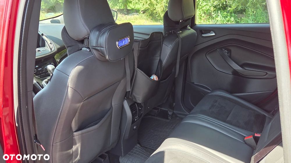 Ford Kuga 1.5 EcoBoost 2x4 ST-Line - 7