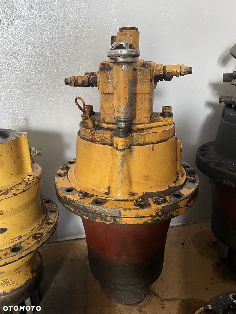 Reduktor obrotu sat 250/201 koparka liebherr 912, 922 - 1