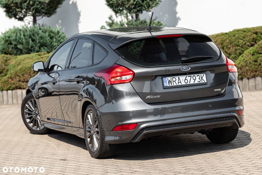 Ford Focus 1.0 EcoBoost Start-Stopp-System ST-Line - 8