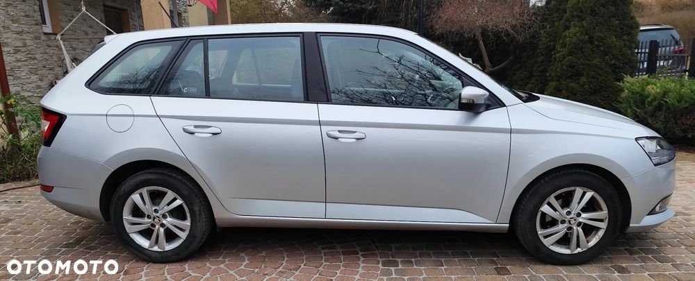 Skoda Fabia 1.0 Ambition - 5