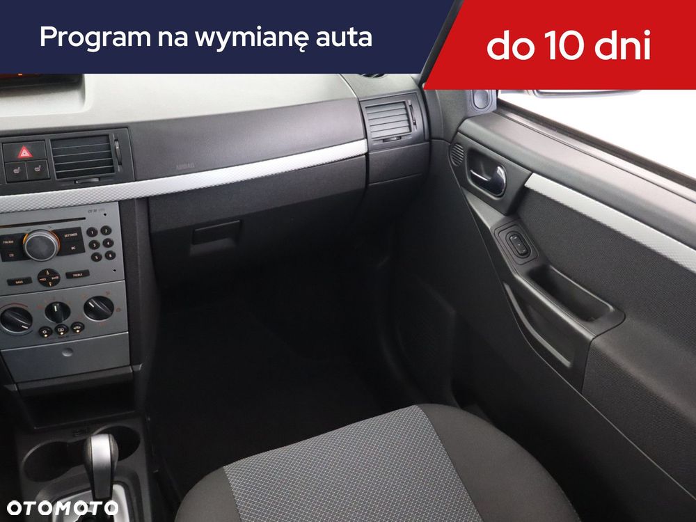 Opel Meriva - 10