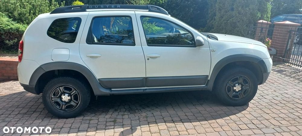 Dacia Duster 1.5 dCi Laureate 4x4 - 33