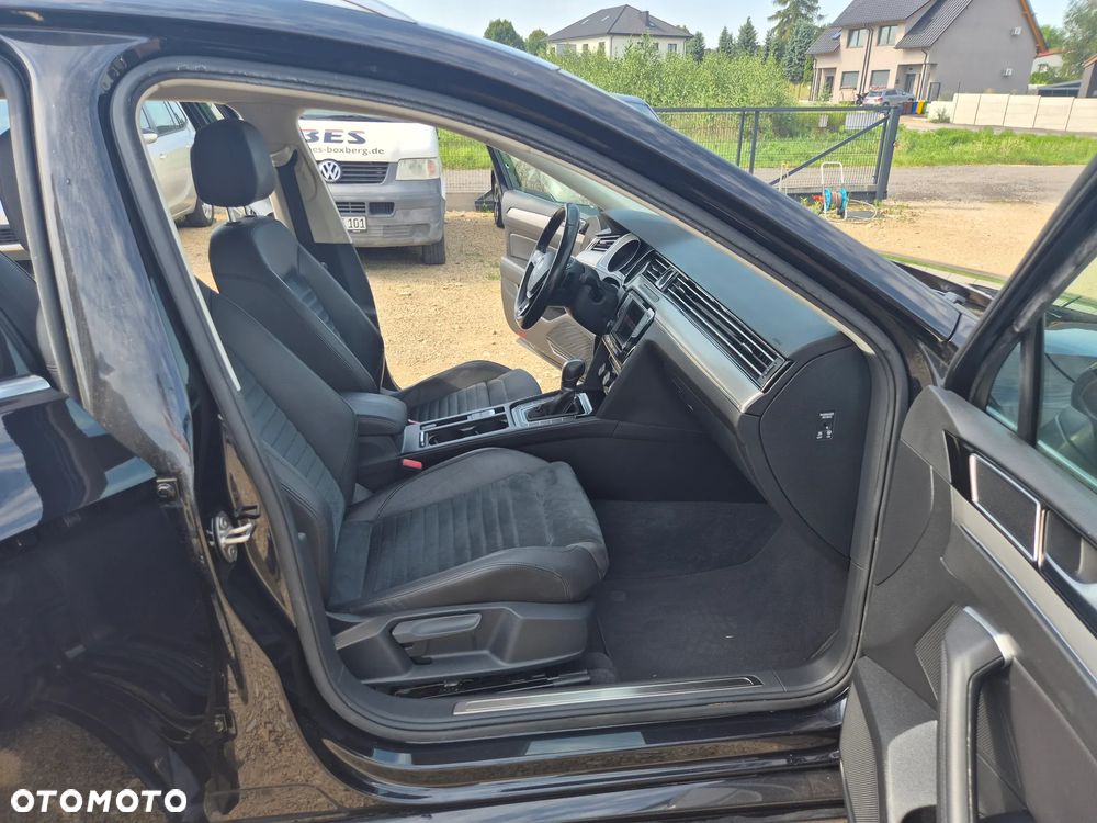 Volkswagen Passat Variant 2.0 TDI SCR DSG (BlueM Tech) Comfortline - 7