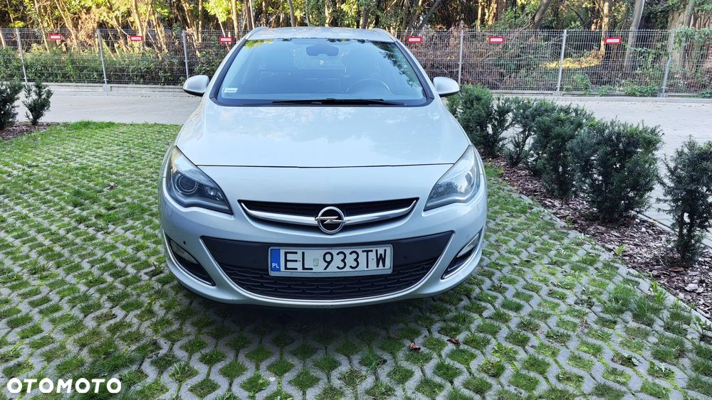 Opel Astra IV 1.7 CDTI Cosmo - 2