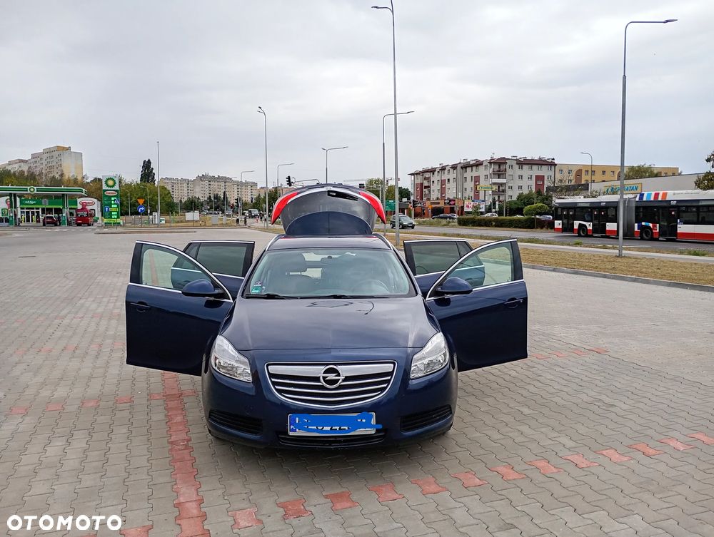 Opel Insignia 1.8 Sport - 1