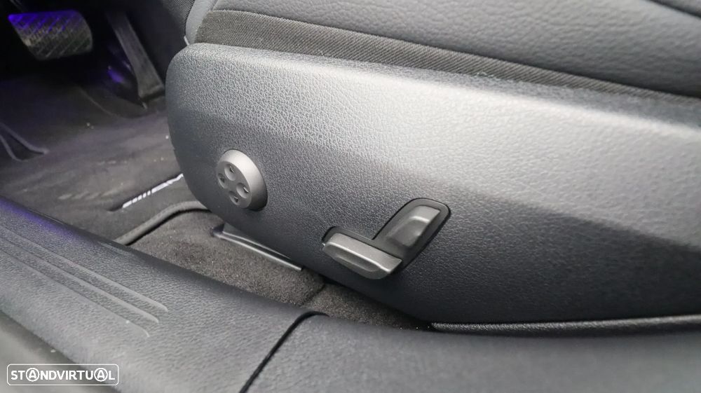 Mercedes-Benz E 220 d Avantgarde - 27