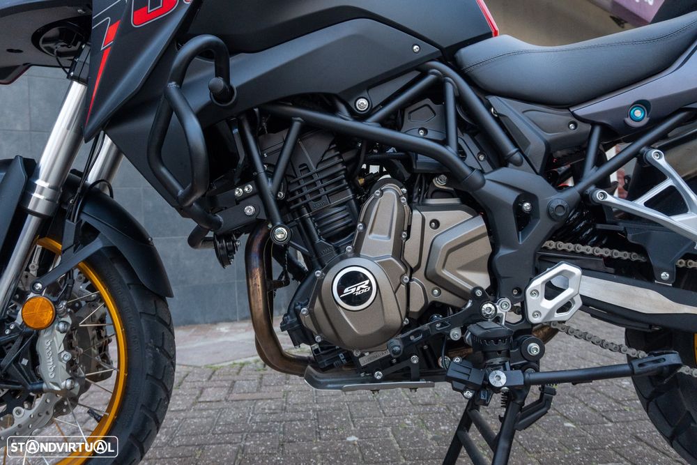 QJ Motor SRT 700X 700 SX - 7