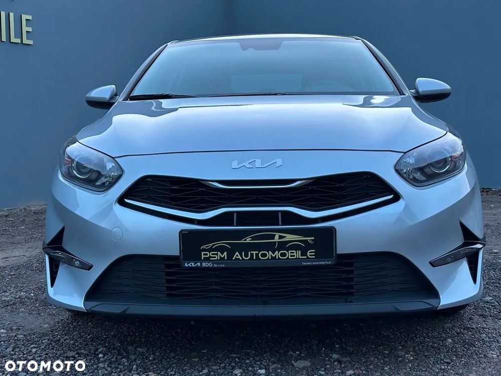 Kia Ceed 1.5 T-GDI M - 5