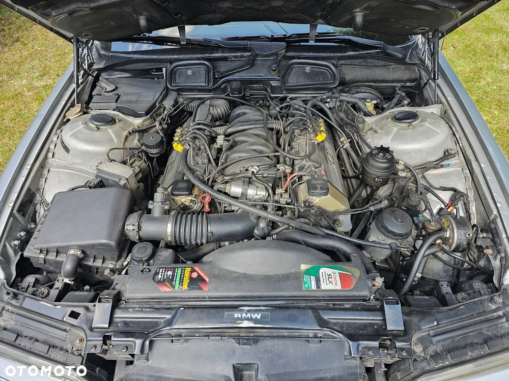 BMW Seria 7 - 10