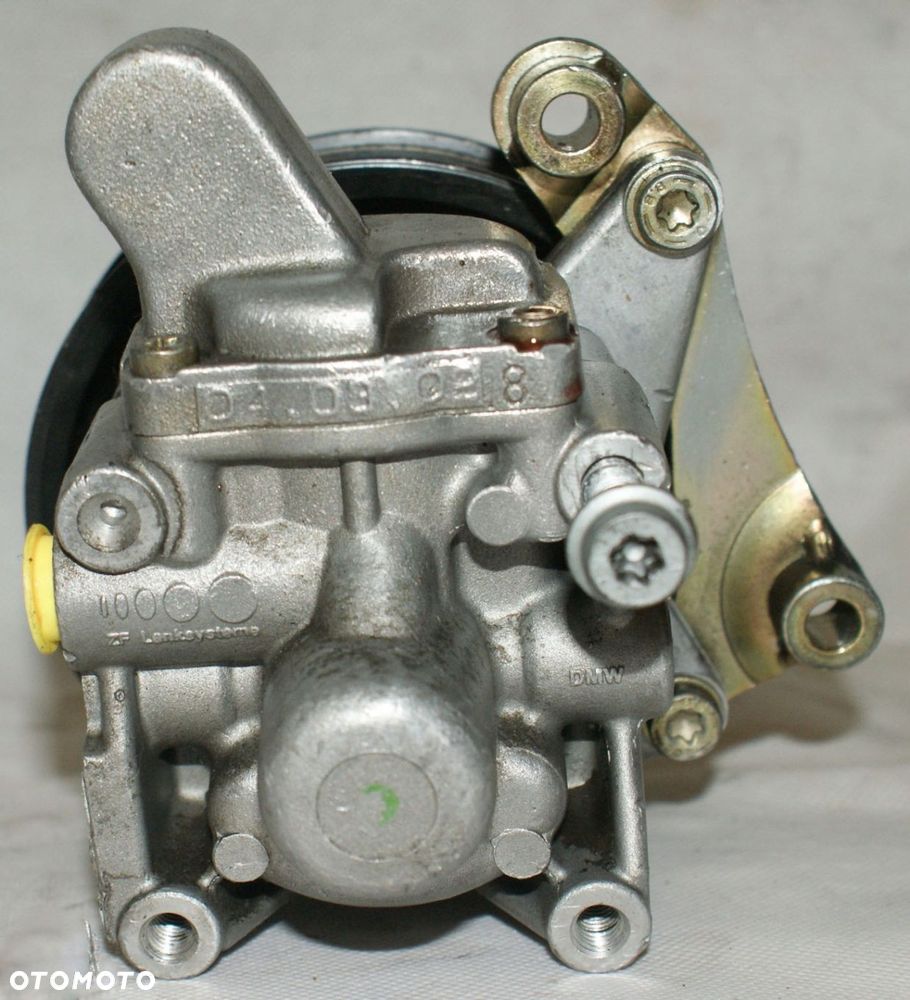 POMPA WSPOMAGANIA R170, W203, CL203 3.2 A1124660001 - 3