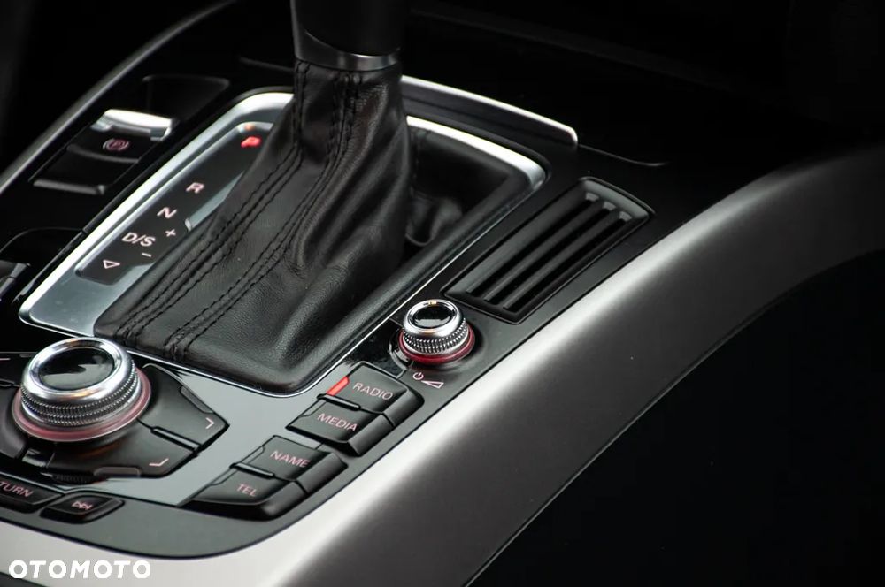 Audi A4 Limousine - 23