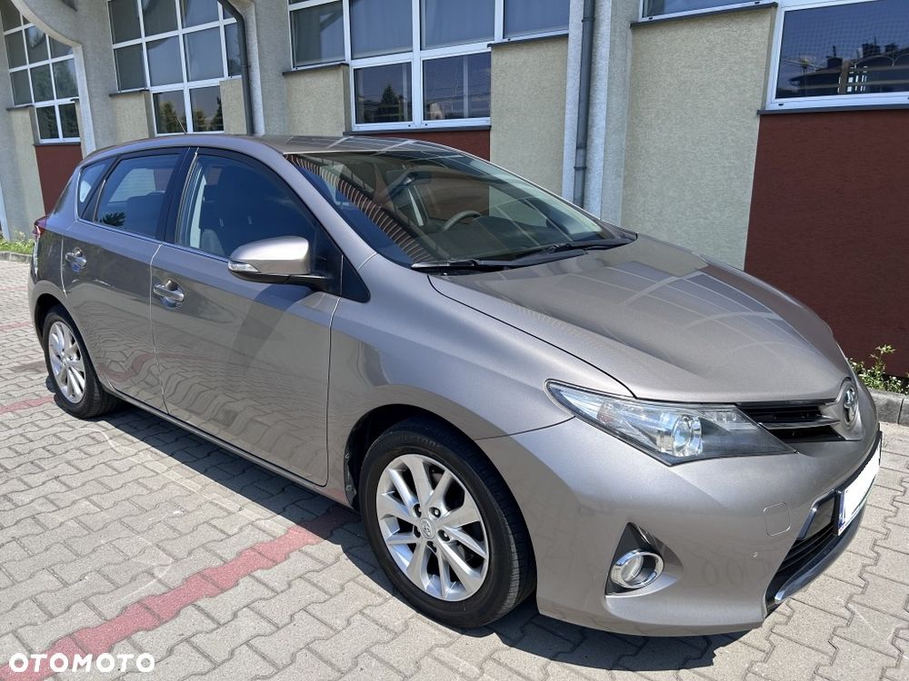 Toyota Auris 1.33 Dual-VVT-i Comfort - 10