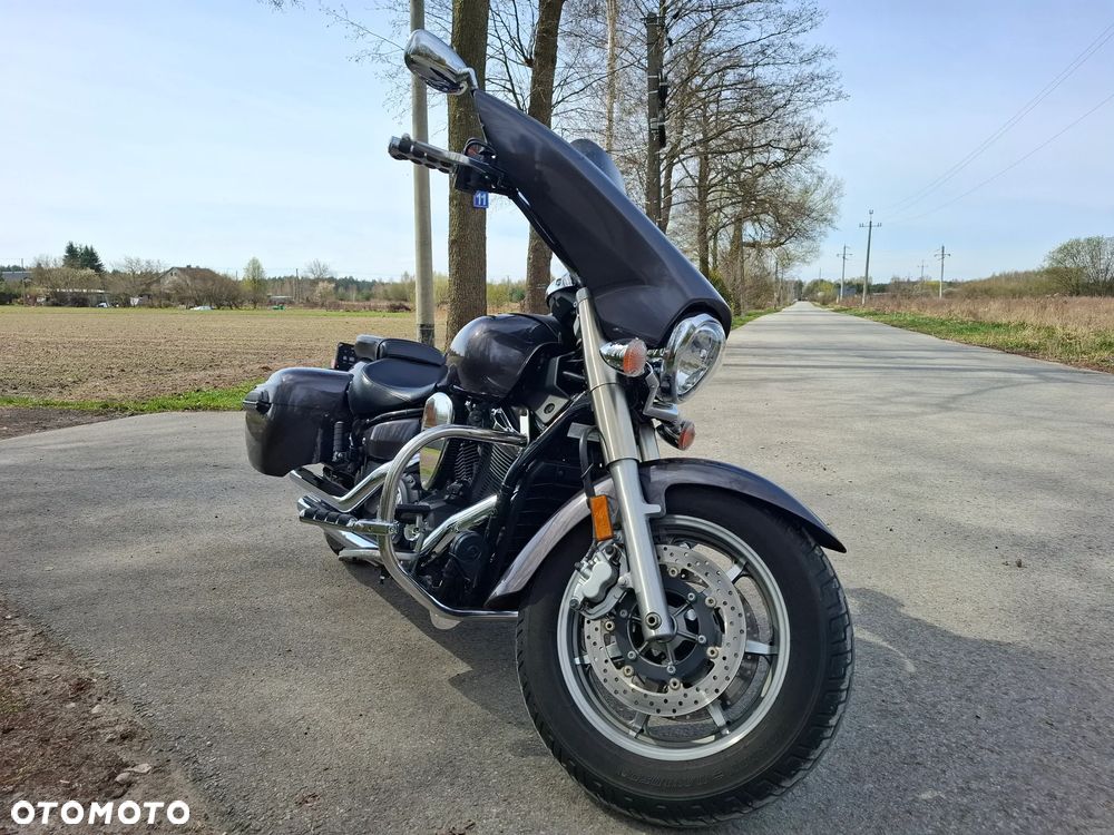 Yamaha XVS - 8