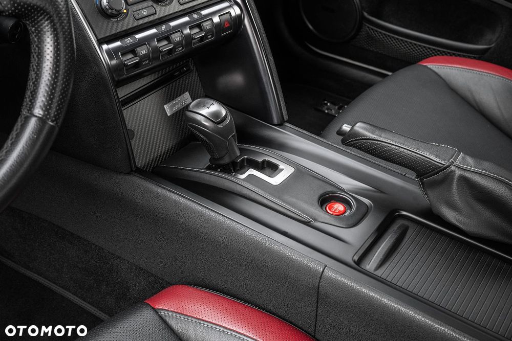 Nissan GT-R Black Edition - 35