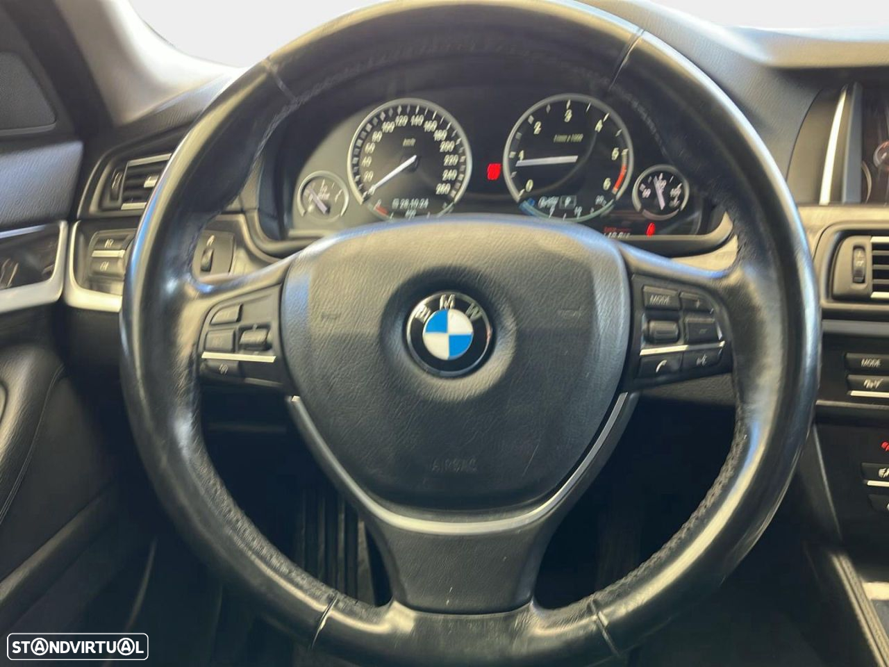 BMW 520 d Line Luxury Auto - 10