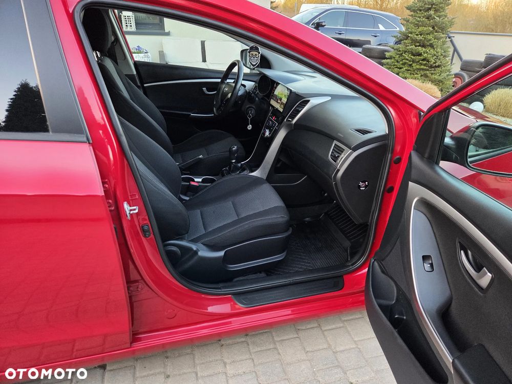 Hyundai i30 1.4 Comfort - 16