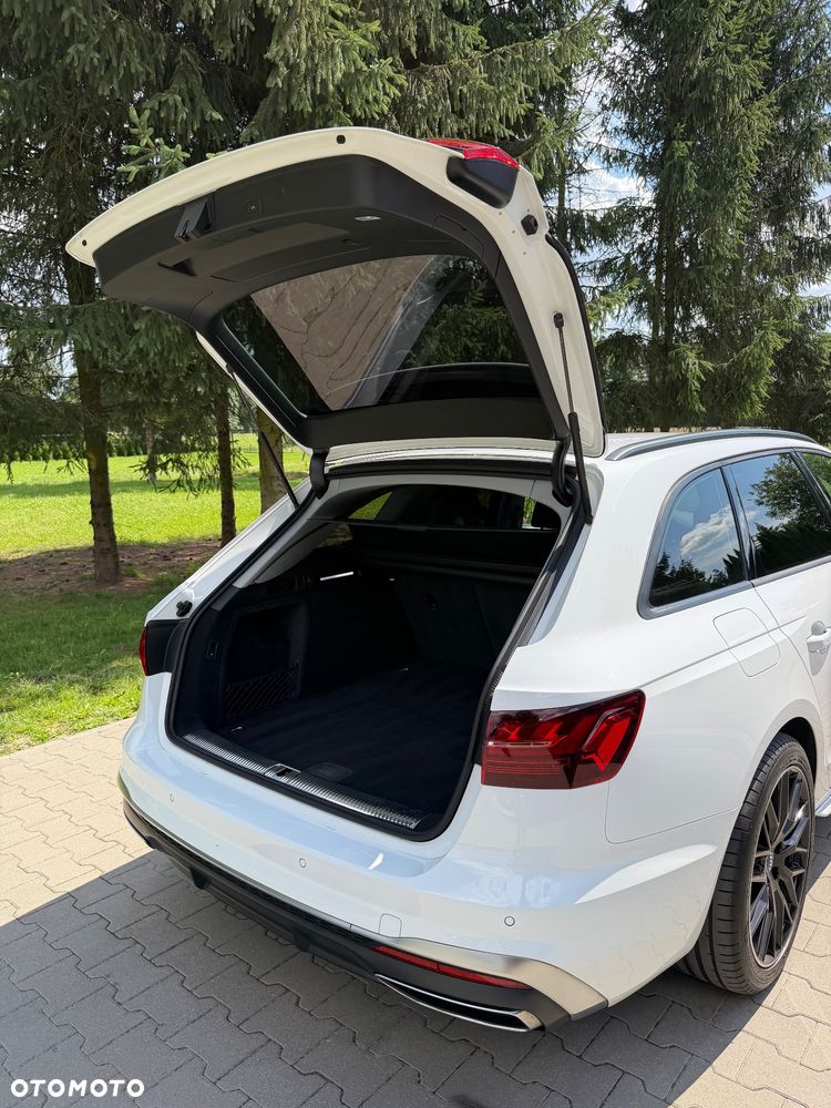 Audi A4 Avant 40 TDI mHEV Quattro S Line S tronic - 29