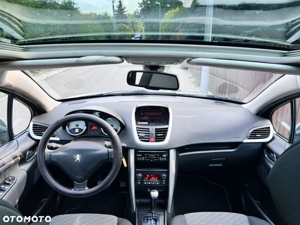 Peugeot 207 - 25