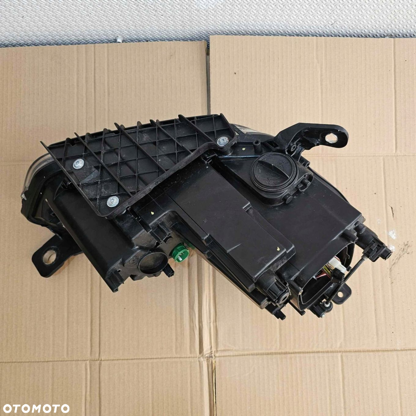 MASERATI GHIBLI III M157 LAMPA XENON REFLEKTOR LEWY PRAWY PRZÓD PRZEDNI EU - 12