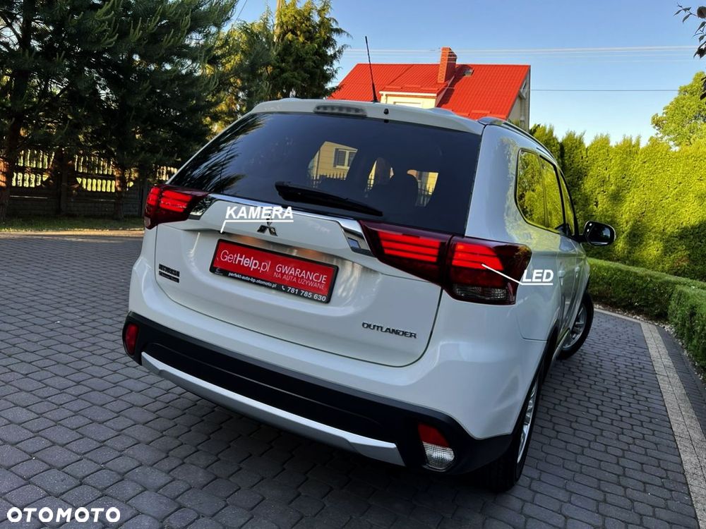 Mitsubishi Outlander 2.0 2WD SUV-Star - 18